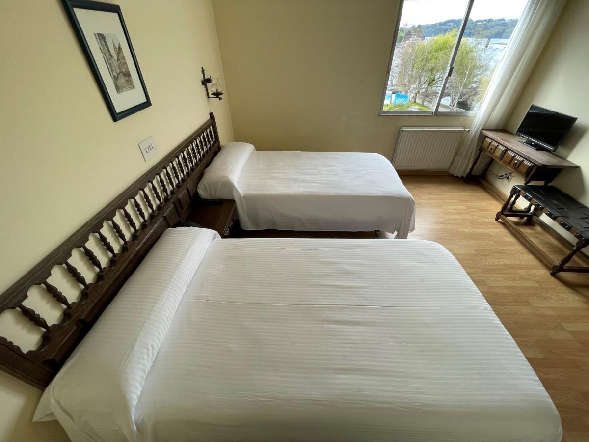 Hotel Eumesa 폰테데우메 외부 사진