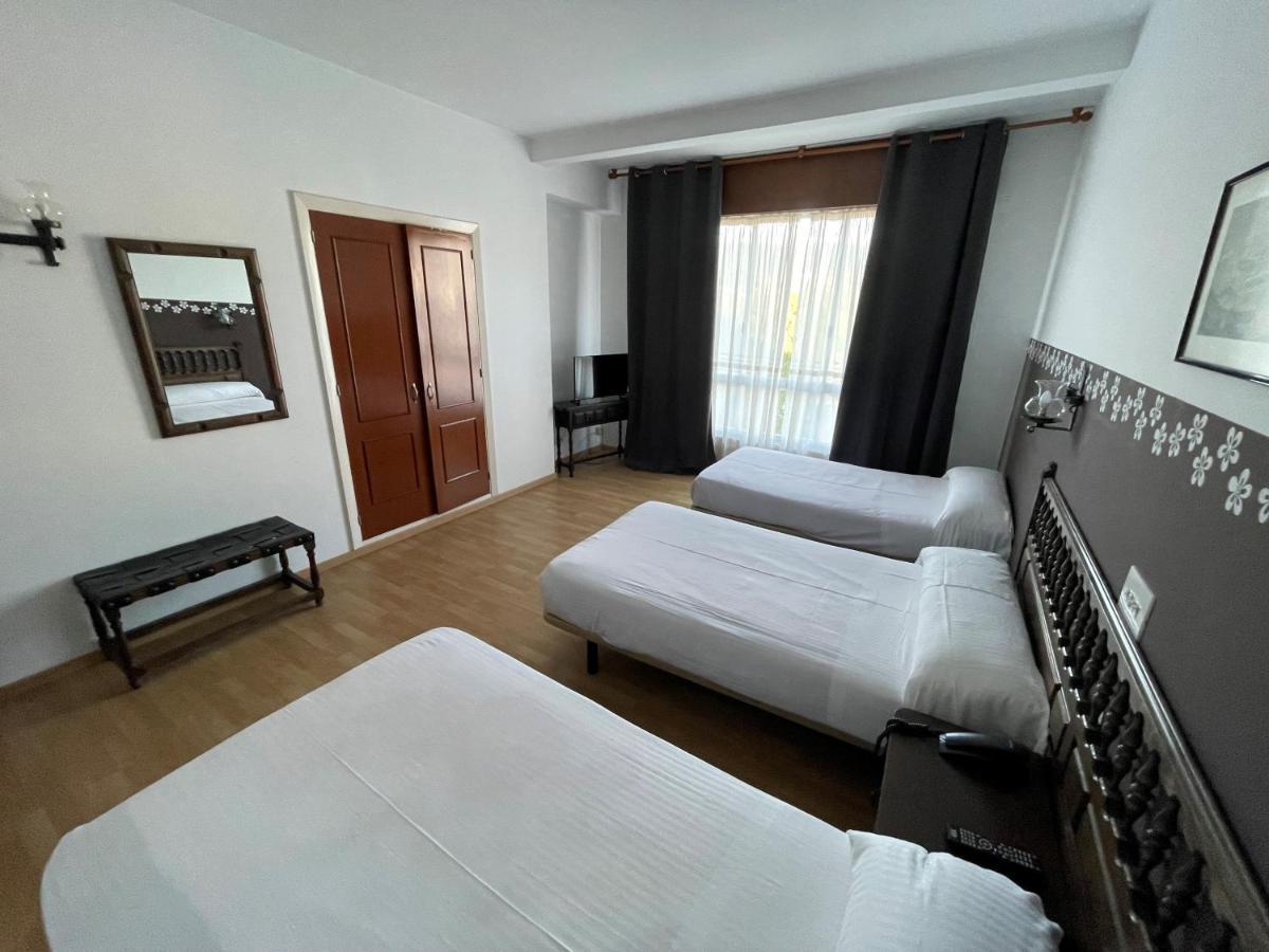 Hotel Eumesa 폰테데우메 외부 사진