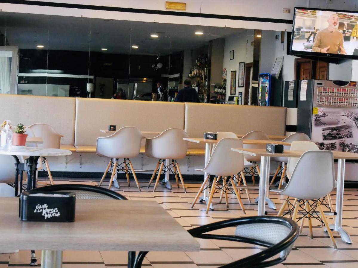 Hotel Eumesa 폰테데우메 외부 사진